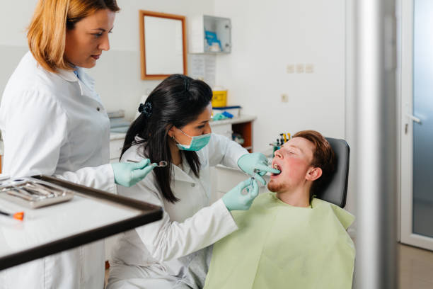 Best Emergency Treatment for Dental Infections or Abscesses in West Tawakoni, TX